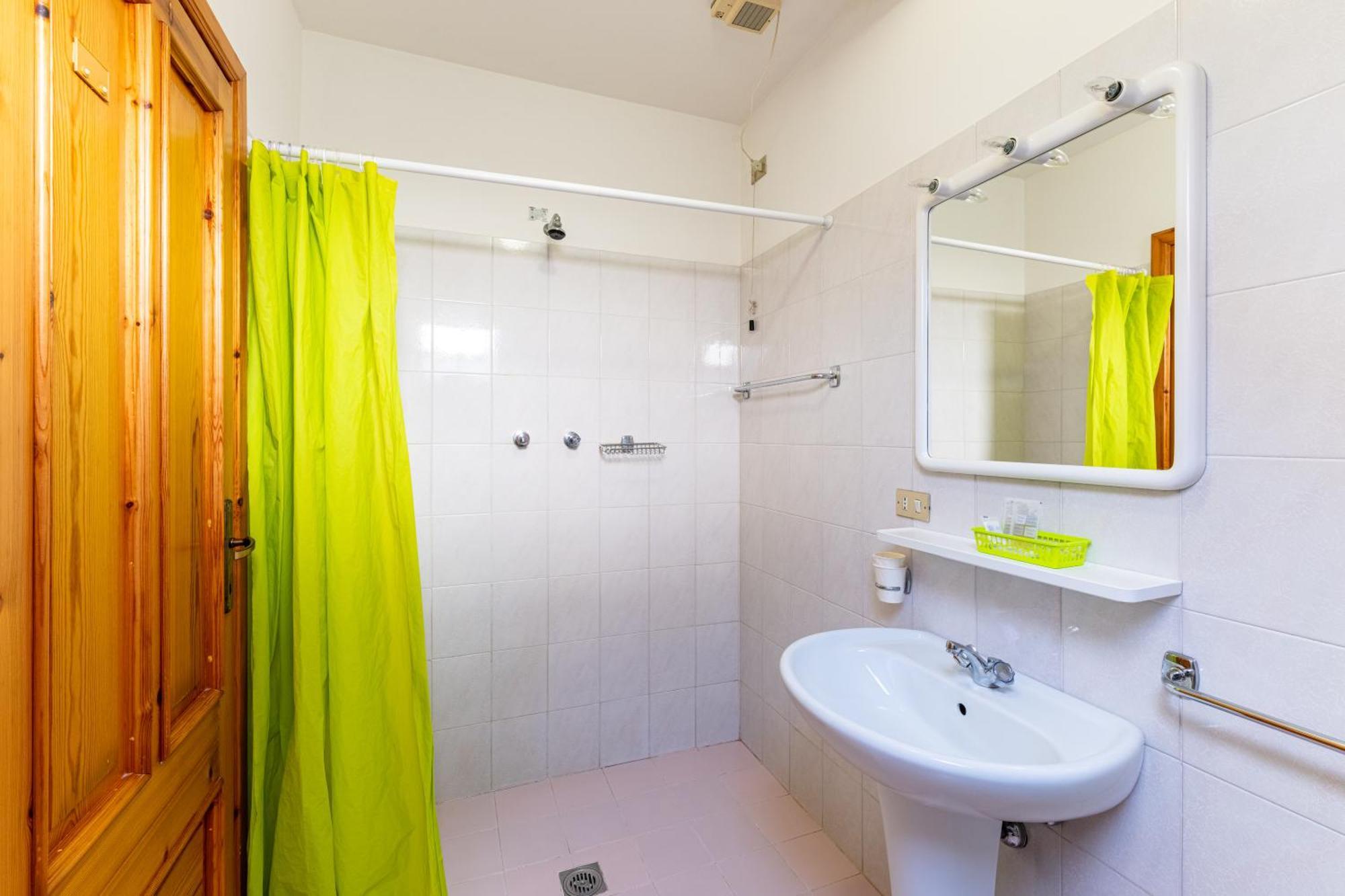 Albergo Alle Alpi Comeglians Exteriör bild