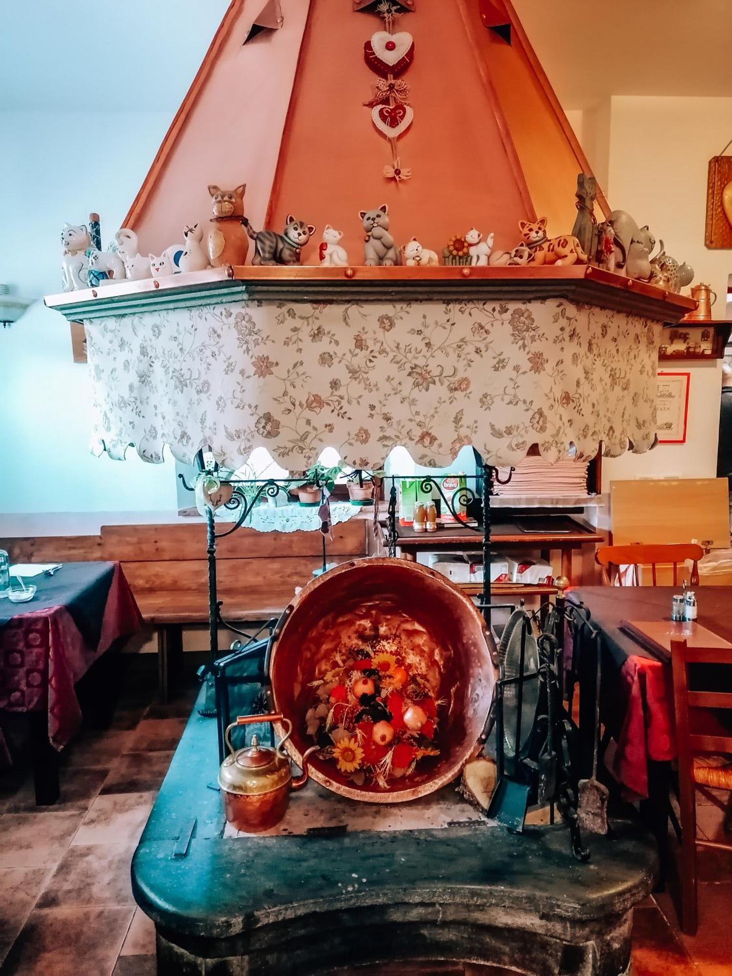 Albergo Alle Alpi Comeglians Exteriör bild
